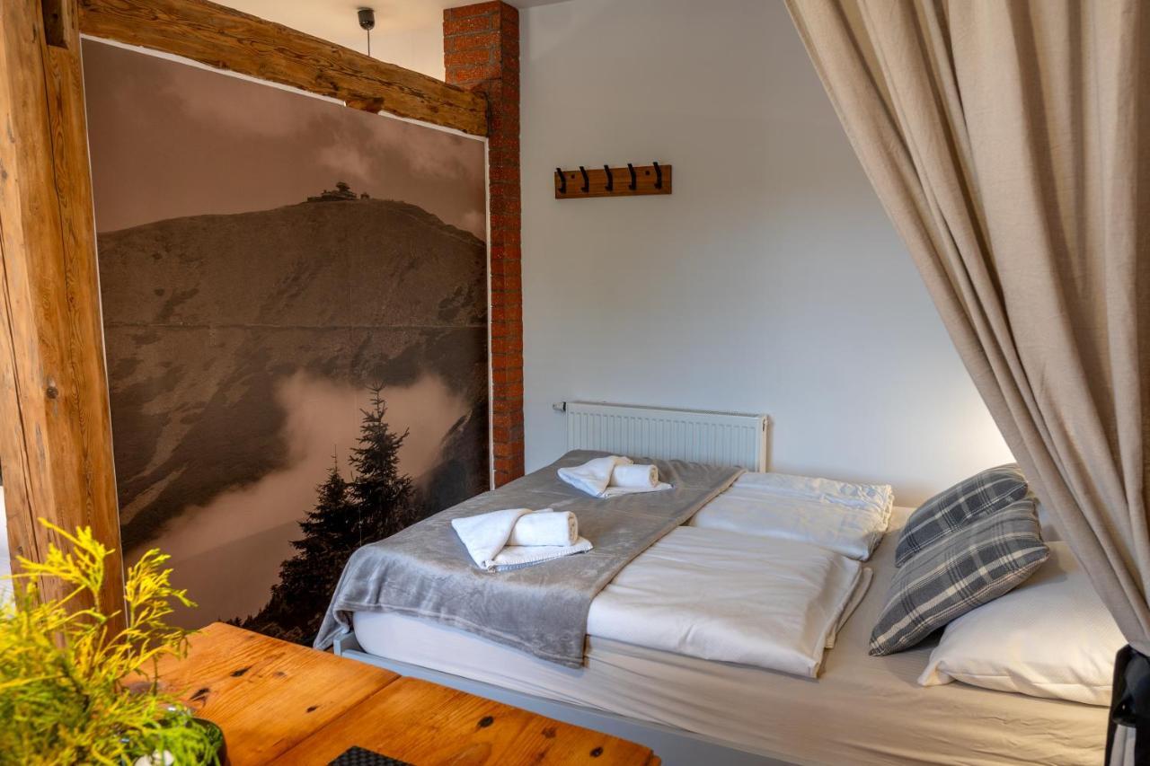 Apartamenty Sudeckie Nad Zalewem IV Sosnówka Esterno foto